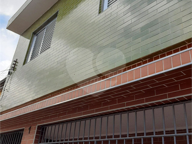Sobrado à venda com 3 quartos em Parque Edu Chaves, São Paulo, SP