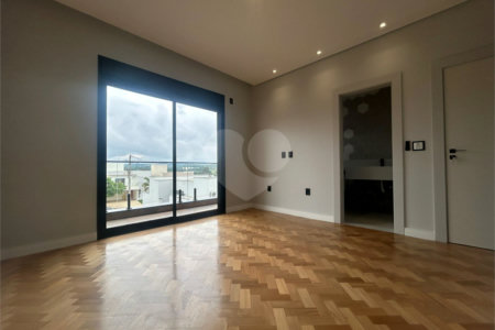 Casa à venda com 4 suítes no condomínio Residencial Chácara Ondina, Sorocaba - SP