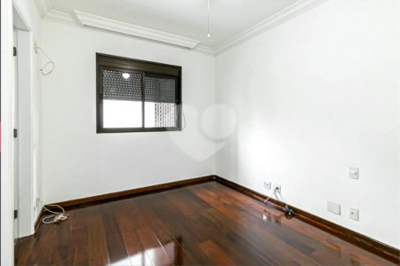 Apartamento à venda com 3 suítes em Indianópolis, São Paulo, SP