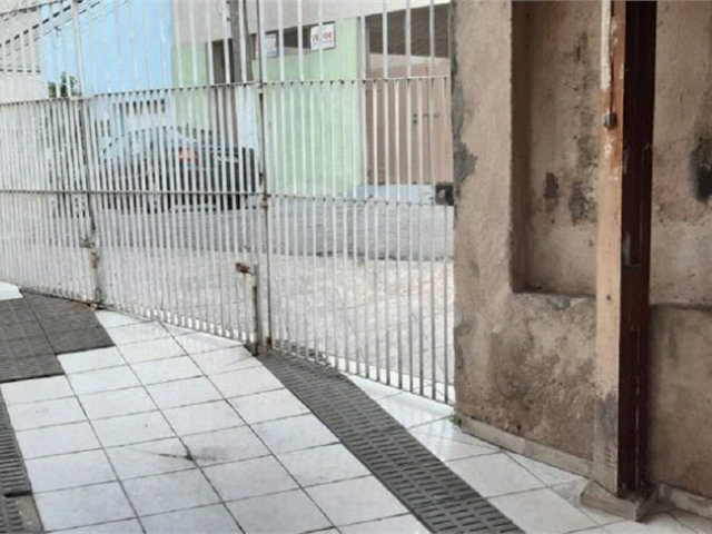 Casa à venda com 2 quartos, sendo 1 suíte,  em Imirim, São Paulo, SP
