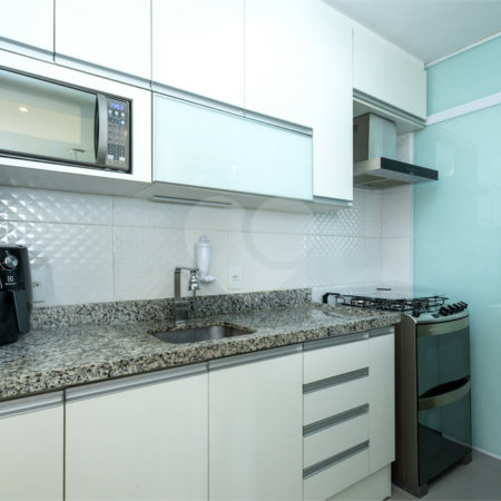 Apartamento à venda com 3 quartos, sendo 1 suíte,  em Jardim Parque Morumbi, São Paulo, SP