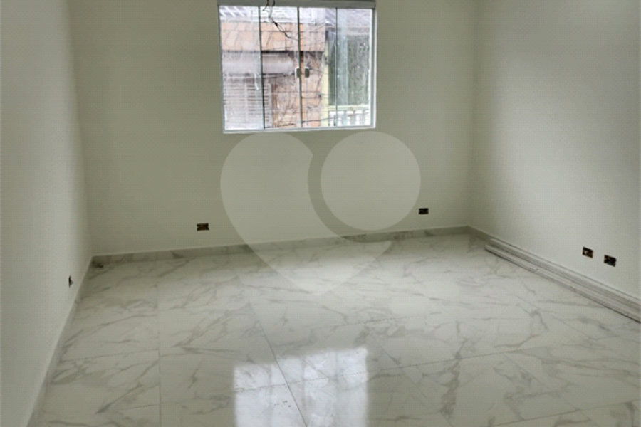 Sobrado à venda com 3 quartos, sendo 1 suíte,  em Tucuruvi, São Paulo, SP