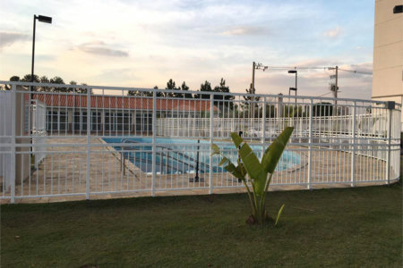 Apartamento à venda com 3 quartos, sendo 1 suíte, em Conjunto Residencial Irai, Suzano, SP