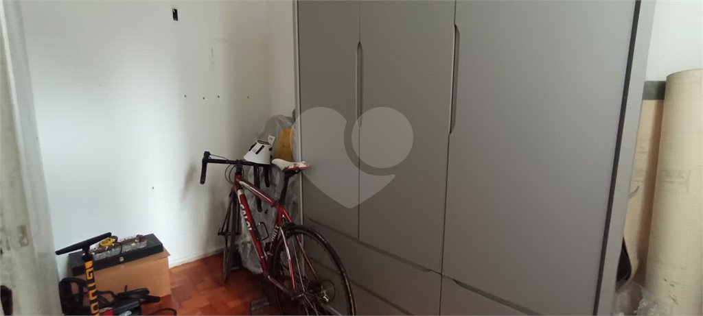 Apartamento à venda com 2 quartos, sendo 1 suíte, em Lagoa, Rio de Janeiro, RJ