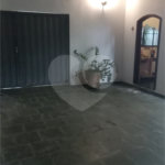 Casa à venda ou para alugar com 5 quartos, sendo 1 suíte,  em Vila Oliveira, Mogi das Cruzes, SP