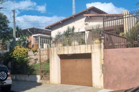 Casa à venda com 3 quartos no Centro, Vinhedo, SP
