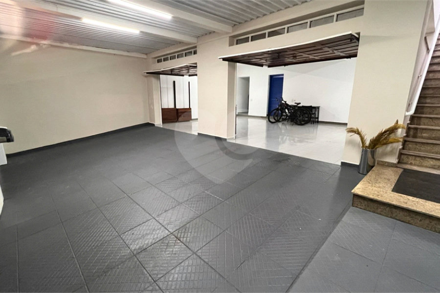 Sobrado à venda com 3 quartos, sendo 1 suíte, em Tremembé, São Paulo, SP