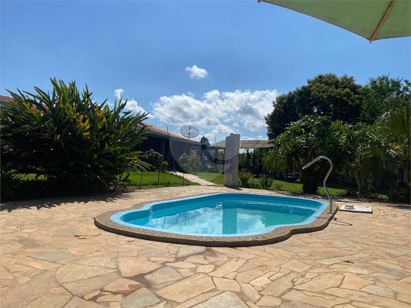 Casa à venda com 4 quartos, sendo 2 suítes,  em Área Rural de São Miguel Arcanjo, São Miguel Arcanjo, SP