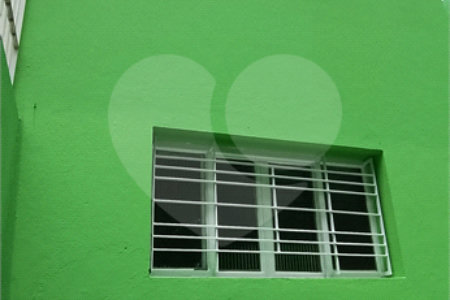 Sobrado à venda com 2 quartos em Jardim Itacolomi, São Paulo, SP
