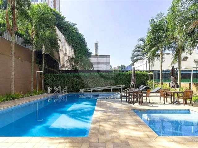 Apartamento à venda com 3 quartos, sendo 1 suíte,  em Freguesia do Ó, São Paulo, SP