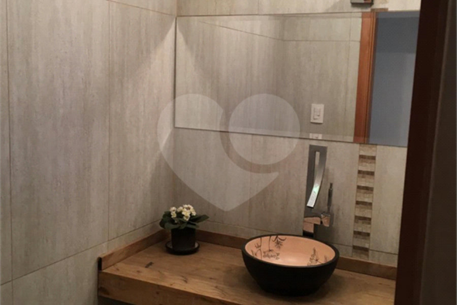 Apartamento à venda com 3 quartos, sendo 1 suíte, em Santana, São Paulo, SP