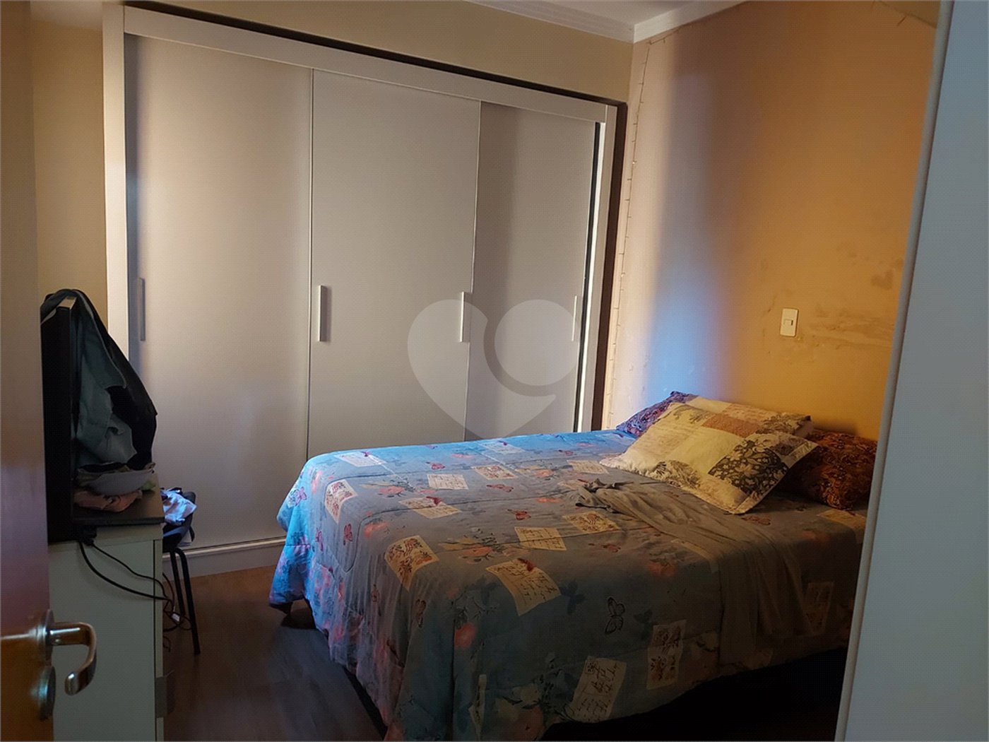 Sobrado à venda com 4 quartos, sendo 1 suíte,  em Vila Gustavo, São Paulo, SP
