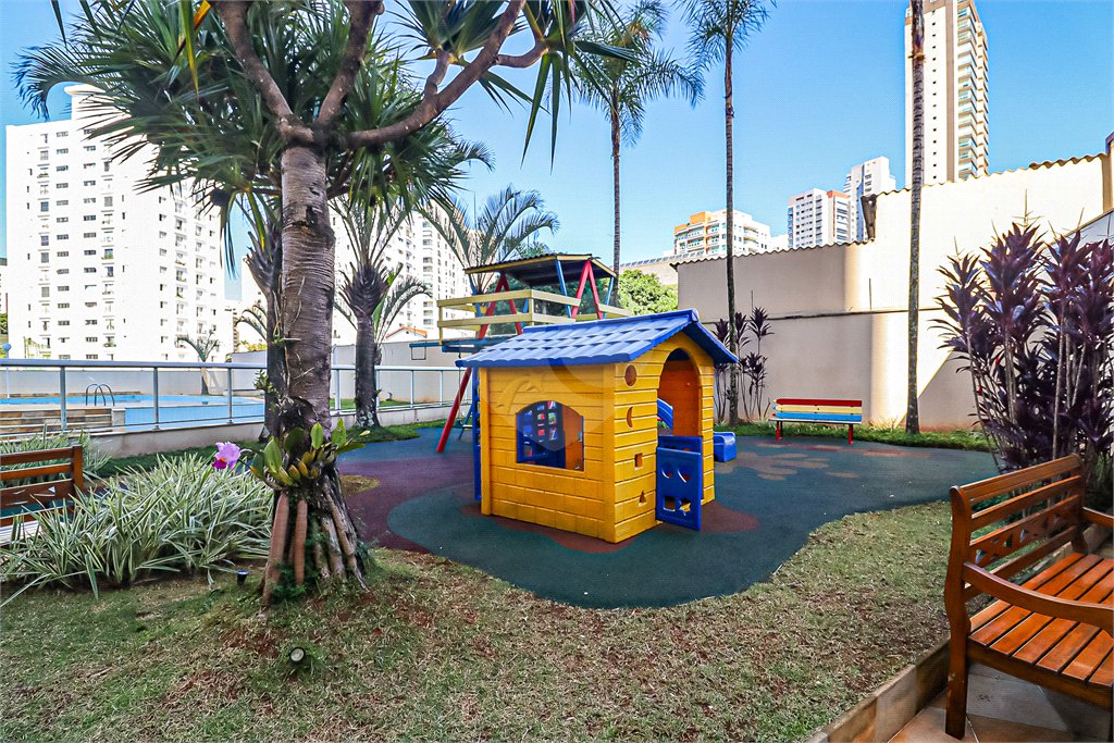 Apartamento à venda com 3 suítes em Vila Mariana, São Paulo, SP