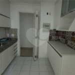 Apartamento à venda com 3 quartos, sendo 1 suíte, em Parque Maria Luiza, São Paulo, SP