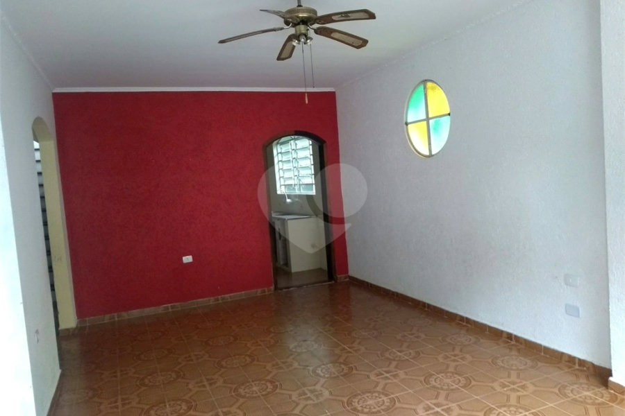 Sobrado à venda com 3 quartos em Tremembé, São Paulo, SP