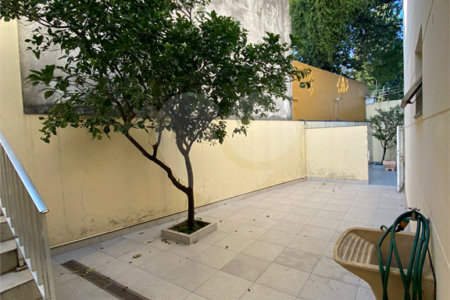 Casa à venda com 4 quartos, sendo 3 suítes, em Tucuruvi, São Paulo, SP