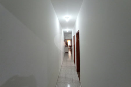 Casa à venda com 3 quartos, sendo 1 suíte, em Jardim Vieira de Moraes, Itapetininga, SP