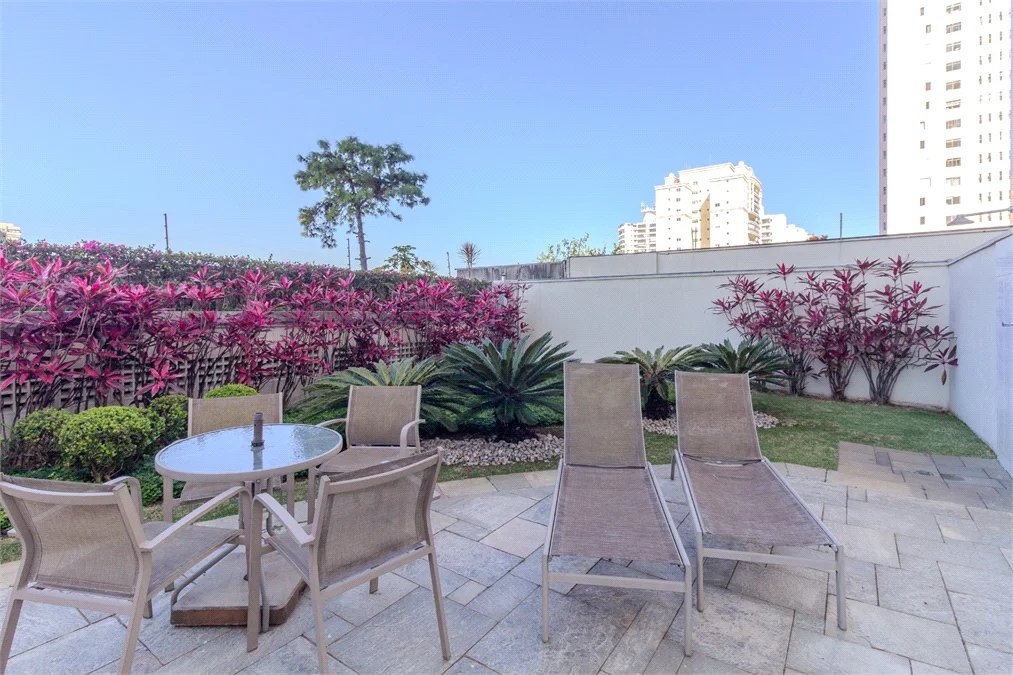 Apartamento à venda com 3 suítes em Vila Ipojuca, São Paulo, SP