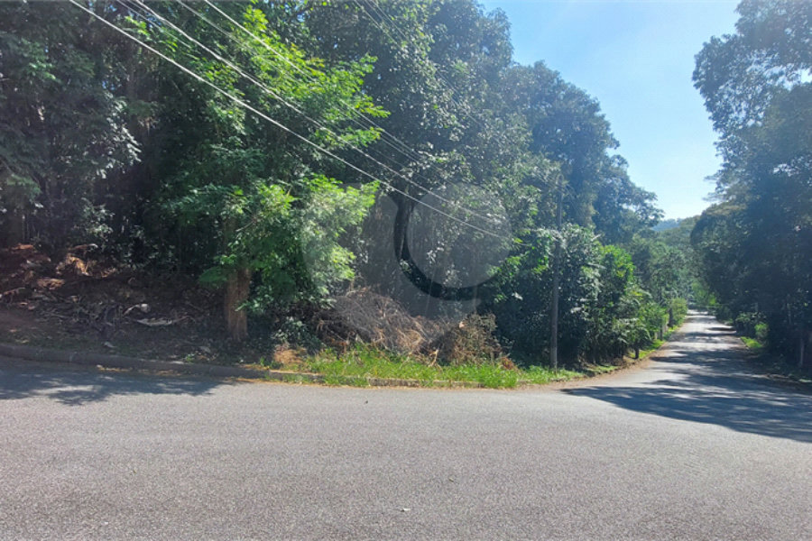 Terreno à venda no condomínio Sausalito, Mairiporã - SP