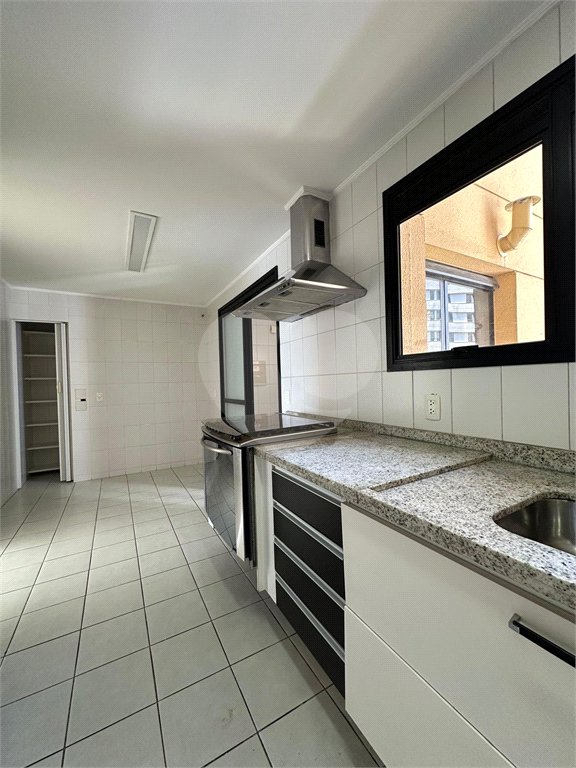 Apartamento à venda com 3 suítes em Vila Suzana, São Paulo, SP