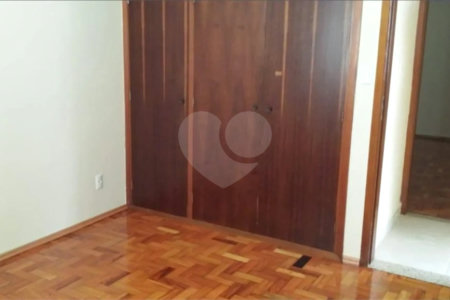 Casa à venda com 3 quartos, sendo 1 suíte, em Vila Prudente de Moraes, Itatiba, SP