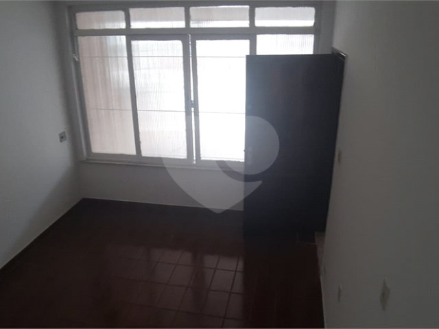 Sobrado à venda com 2 quartos em Santana, São Paulo, SP