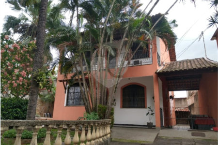 Casa à venda com 5 quartos, sendo 2 suítes, em Campo Grande, Rio de Janeiro, RJ