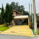 Casa à venda com 3 suítes no condomínio Residencial Delle Stelle, Louveira - SP