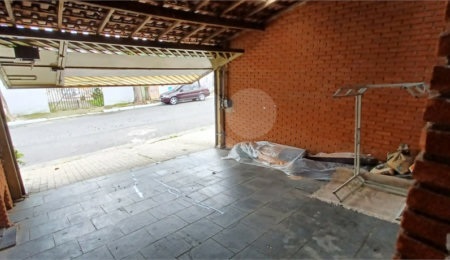 Sobrado à venda com 3 quartos, sendo 1 suíte, em Tremembé, São Paulo, SP