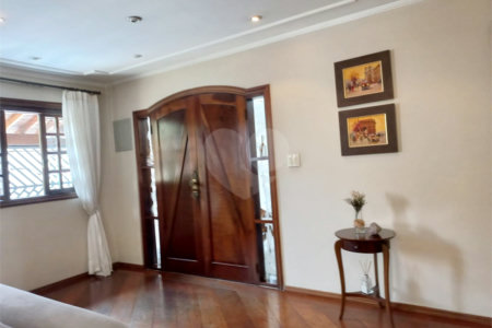 Casa à venda com 3 suítes em Parque Monte Alegre, Taboão da Serra, SP