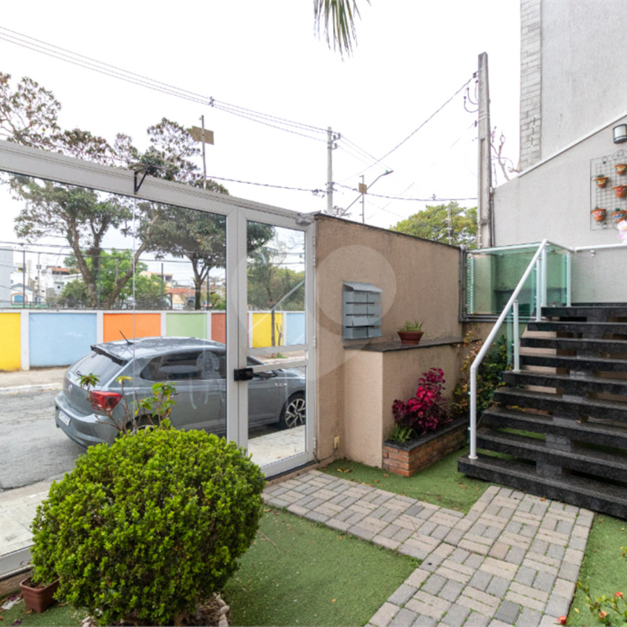 Casa à venda com 3 quartos, sendo 1 suíte, no condomínio Orquideas, São Paulo - SP
