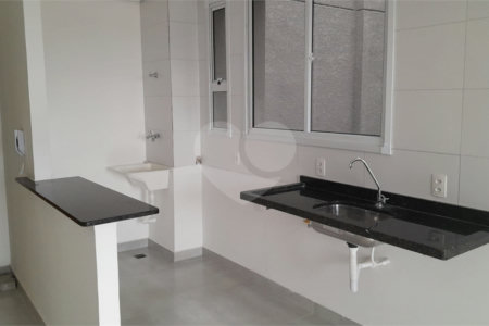 Apartamento à venda com 2 quartos, sendo 1 suíte,  em Jardim Prestes de Barros, Sorocaba, SP
