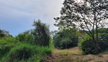Terreno à venda em Barreiro, Mairiporã, SP