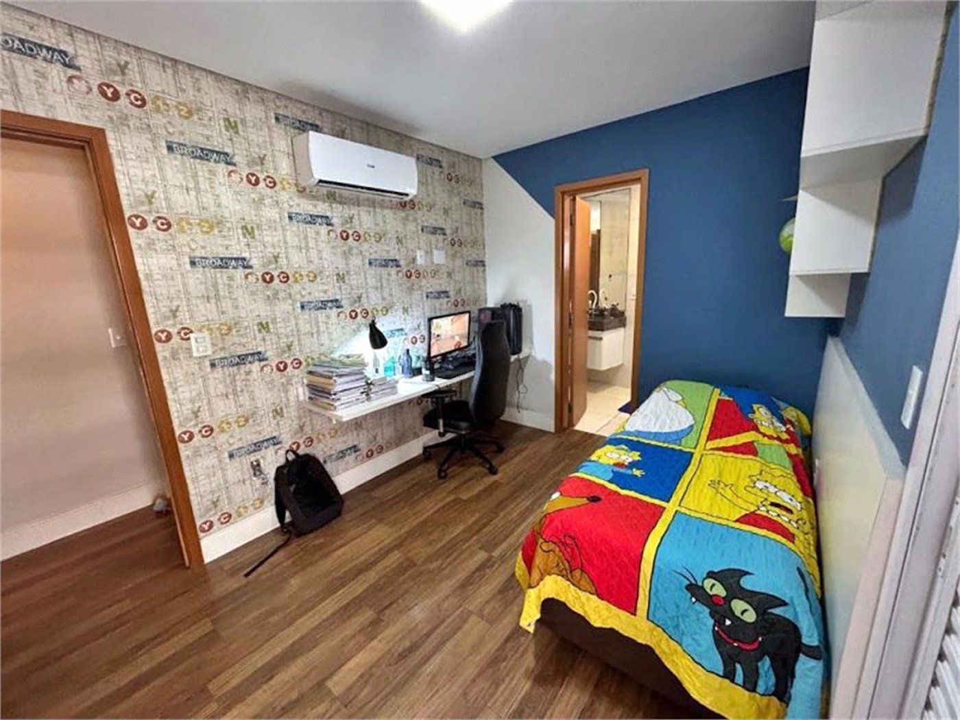 Apartamento Residencial à venda, Vila Guilhermina, Praia Grande - AP1374.