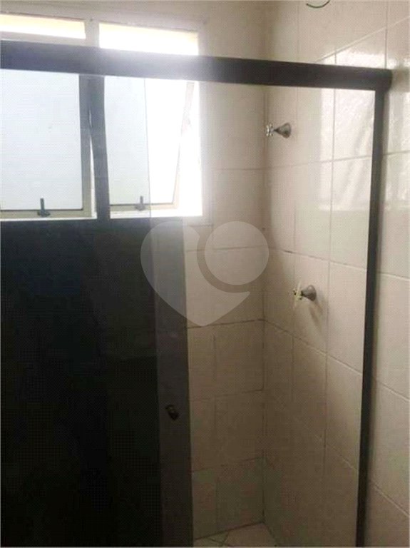 Casa à venda com 3 quartos, sendo 1 suíte, no condomínio Vila das Macieiras, São Paulo - SP