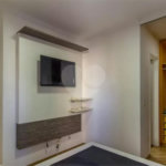 Apartamento à venda com 3 quartos, sendo 1 suíte,  em Vila Regente Feijó, São Paulo, SP