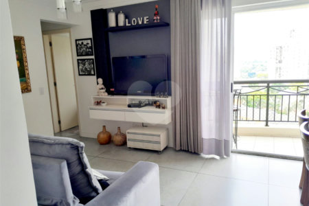 Apartamento à venda com 3 quartos, sendo 1 suíte, em Jardim Marajoara, São Paulo, SP
