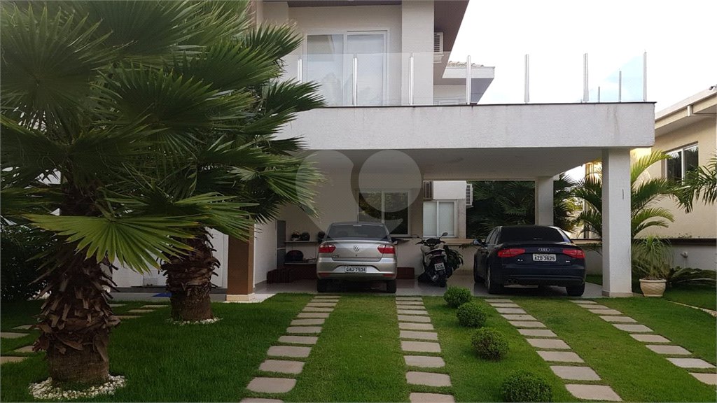 Casa à venda com 5 suítes no condomínio Vale do Sol, Bom Jesus dos Perdões - SP