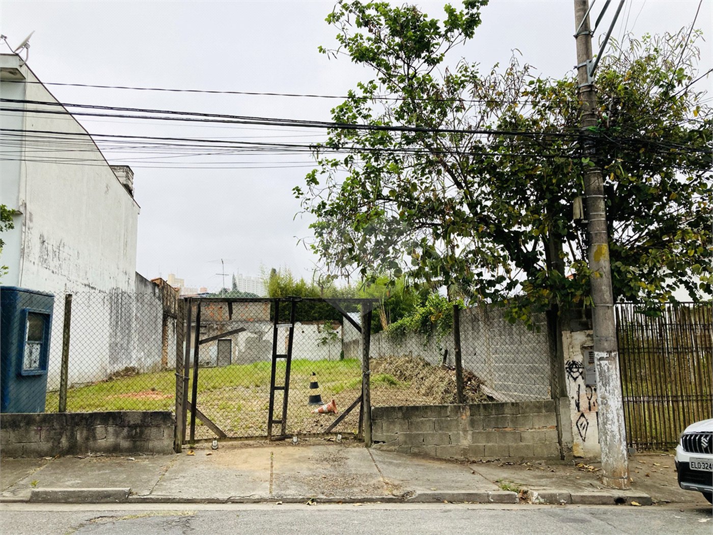 Terreno à venda em Jardim Esmeralda, São Paulo, SP