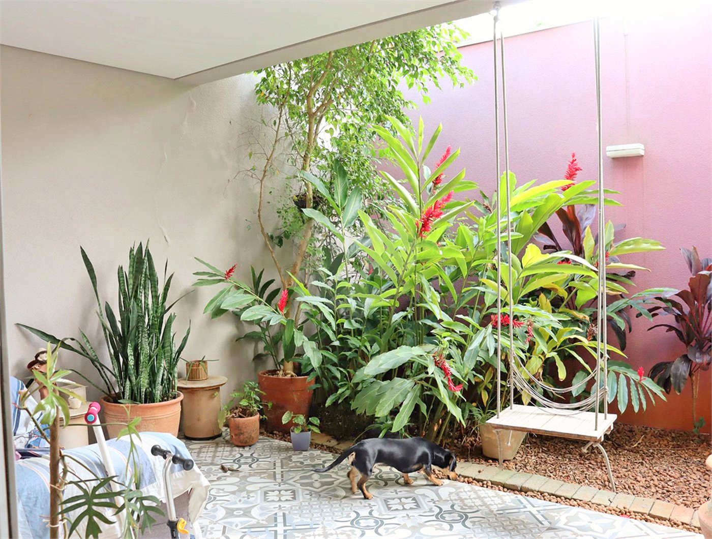 Casa à venda com 6 quartos, sendo 4 suítes, em Bosque da Saúde, São Paulo, SP