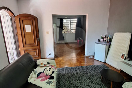 Casa à venda com 3 quartos, sendo 1 suíte, em Jardim Marisa, São Paulo, SP