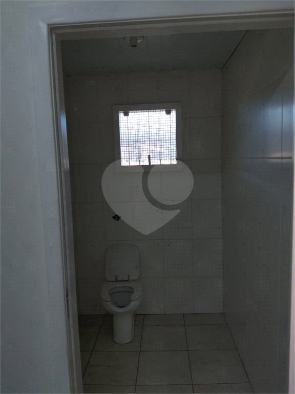 Salão para alugar em Cocaia, Guarulhos, SP