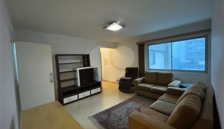 Apartamento à venda com 2 quartos em Moema, São Paulo, SP