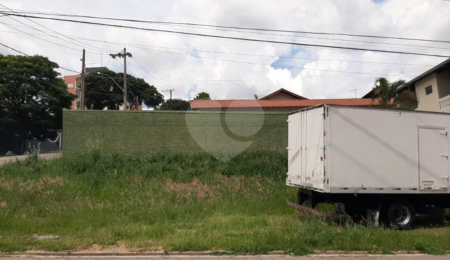 Terreno à venda no Centro, Vinhedo, SP