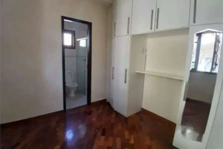 Sobrado à venda com 3 suítes em Vila São Silvestre, São Paulo, SP
