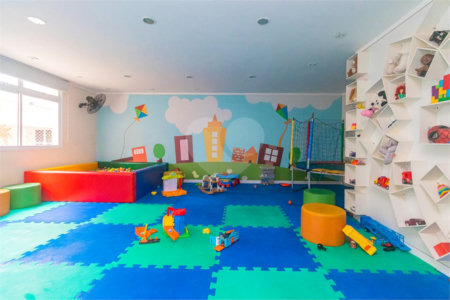 Apartamento à venda com 2 quartos, sendo 1 suíte, em Alto da Boa Vista, São Paulo, SP