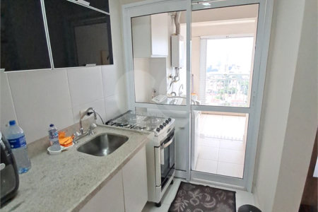 Apartamento à venda ou para alugar com 1 suíte em Vila Cordeiro, São Paulo, SP