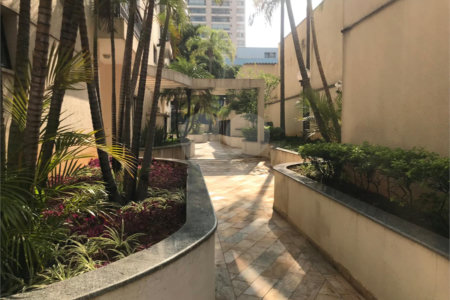 Apartamento à venda com 3 quartos, sendo 1 suíte, em Vila Romana, São Paulo, SP