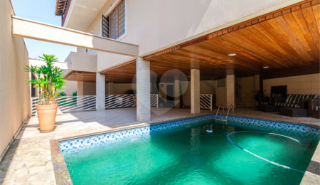 Casa à venda com 4 suítes em Jardim Prudência, São Paulo, SP