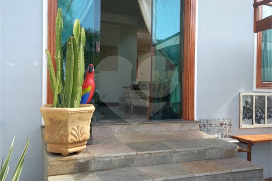 Casa à venda com 4 suítes no condomínio Bibi II, São Paulo - SP